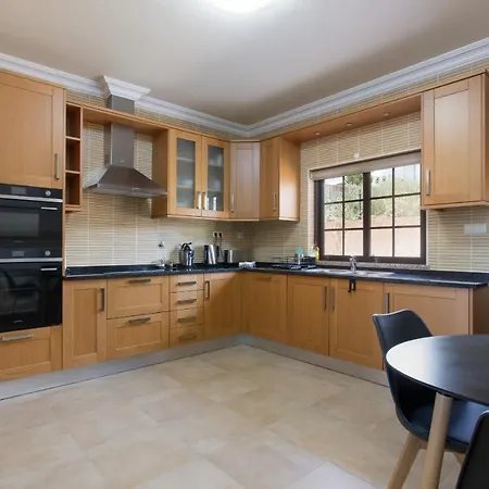 Charming Townhouse In Silves, Algarve Casa de Férias